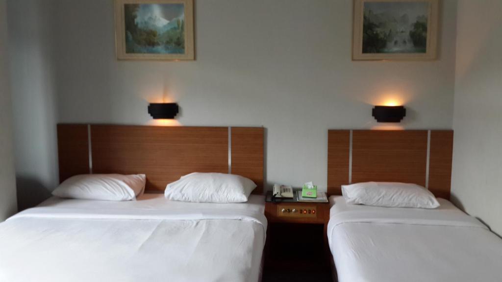 Marina Sentosa Hotel Batam Nagoya Bagian luar foto