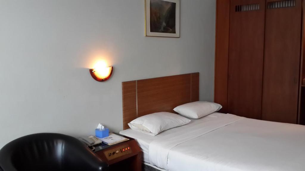 Marina Sentosa Hotel Batam Nagoya Bagian luar foto