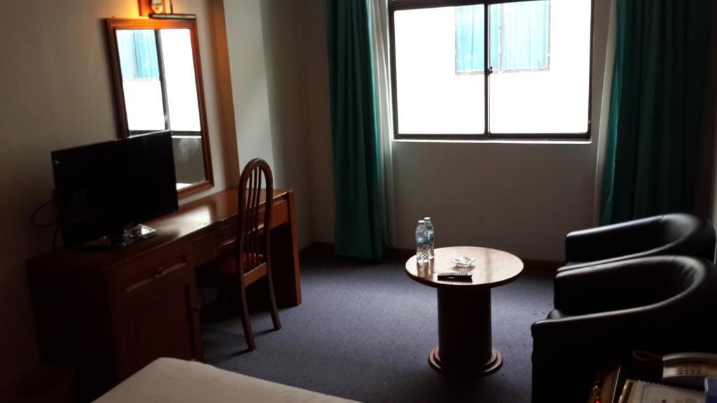Marina Sentosa Hotel Batam Nagoya Bagian luar foto